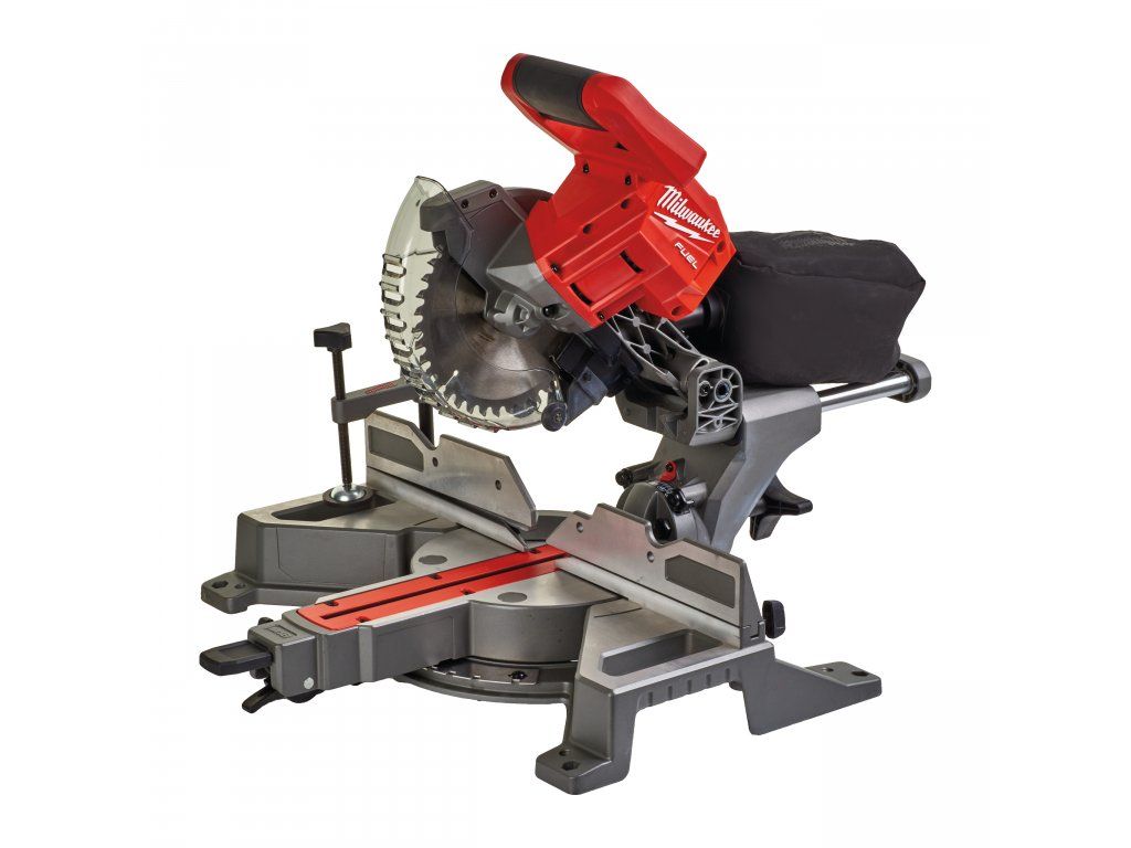Milwaukee M18 FUEL pokosová pila 190 mm